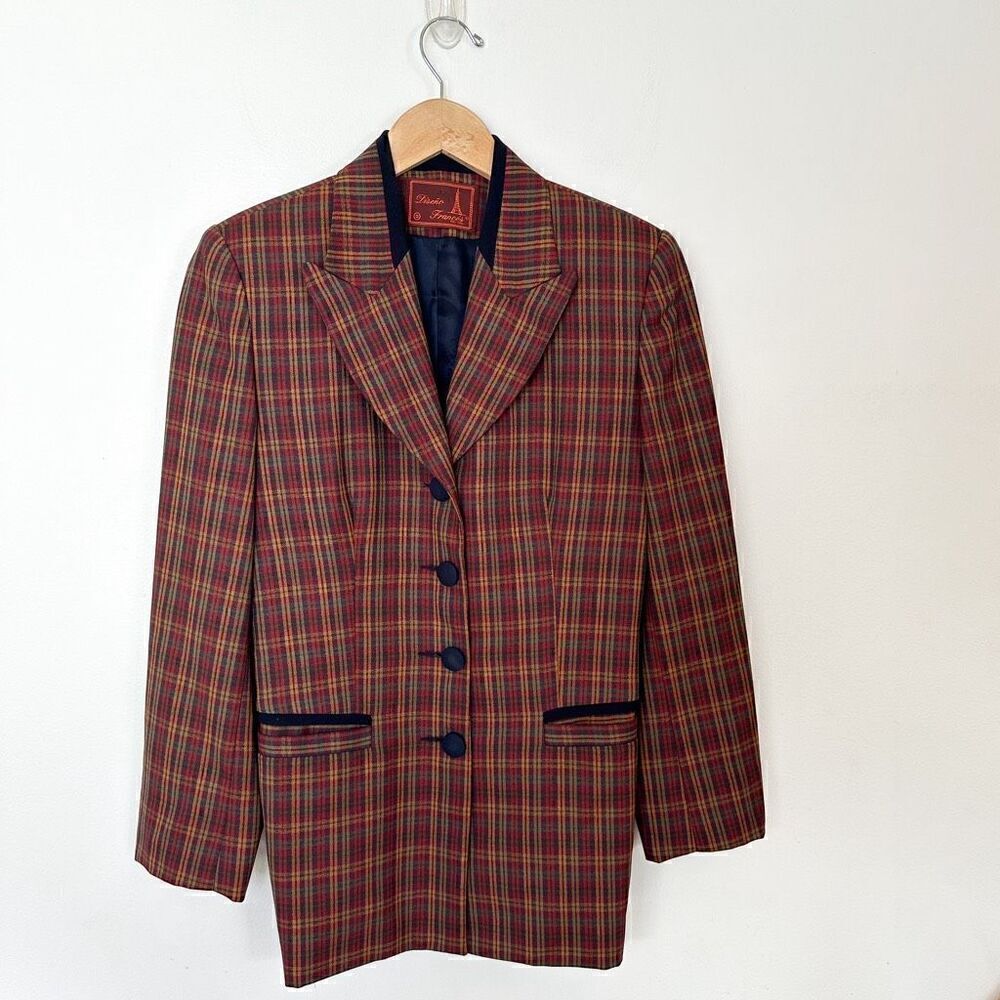 Diseno Frances Vintage Women’s Multi Color Plaid Point Collar Four Button Closur